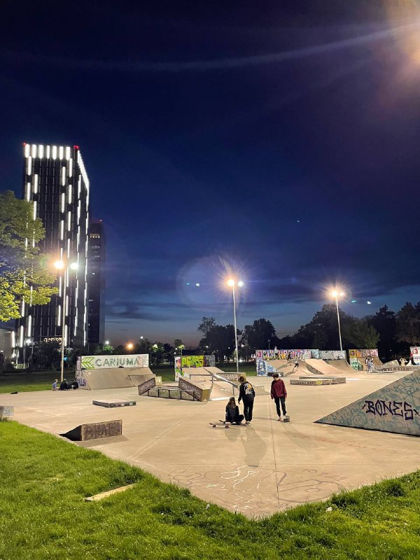Novi Beograd Skatepark skate spot