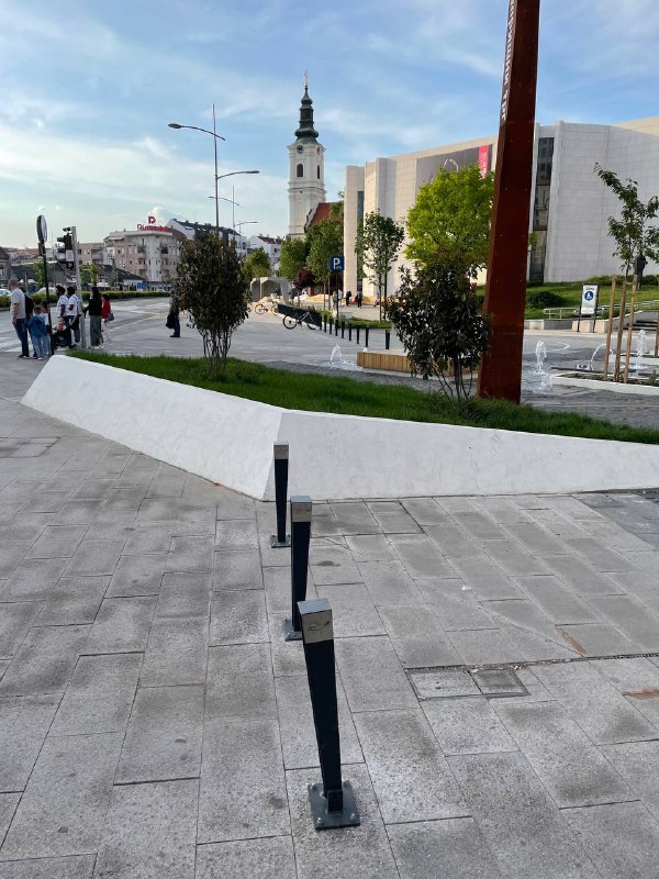 Hajduk Veljkova Plaza skate spot